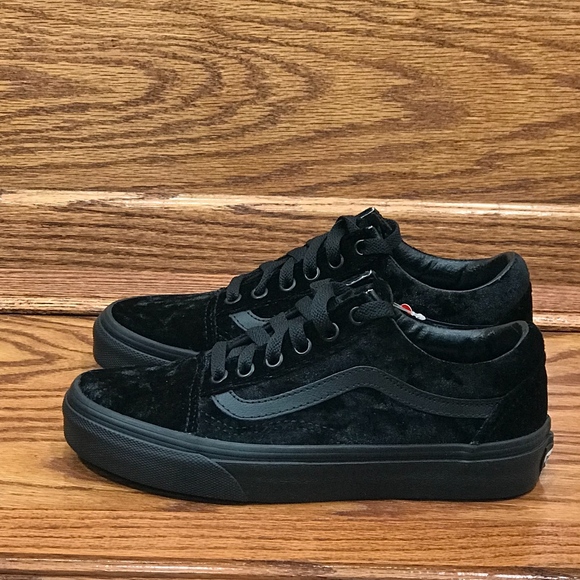 Vans Old Skool Velvet Black Black Shoes - Picture 2 of 8